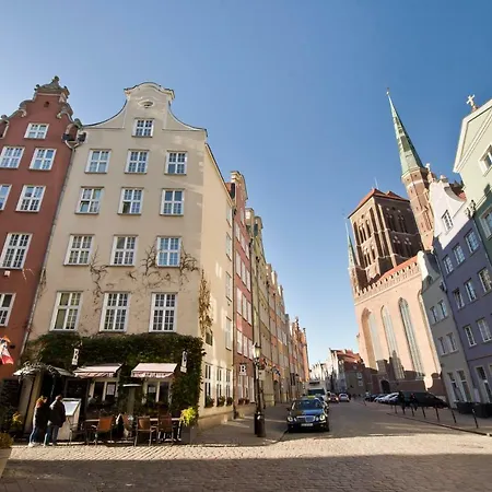 Gdansk Holiday גדנסק